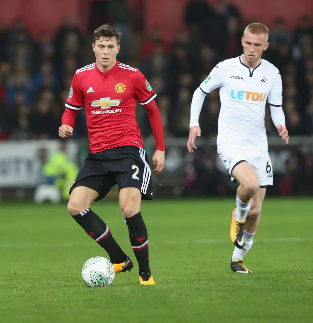 轻且充满活 轻且充满活